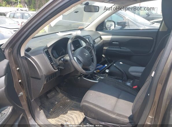 JA4AZ3A33JZ070541 2018 MITSUBISHI OUTLANDER Gray Vista interior delantera