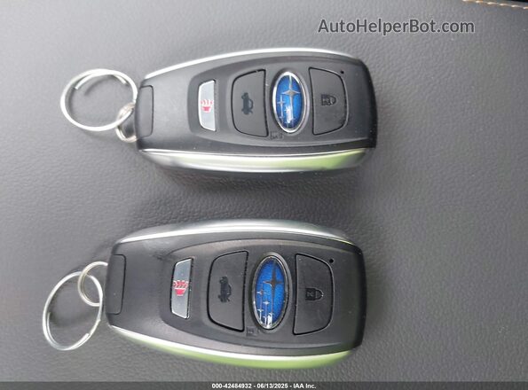 JF2SKAJC8SH404977 2025 SUBARU FORESTER Blue Вид панелі приладів