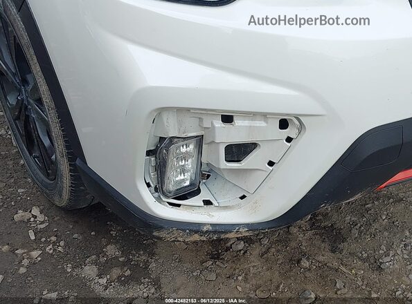 JF2SKARC3MH423900 2021 SUBARU FORESTER White Widok z przodu