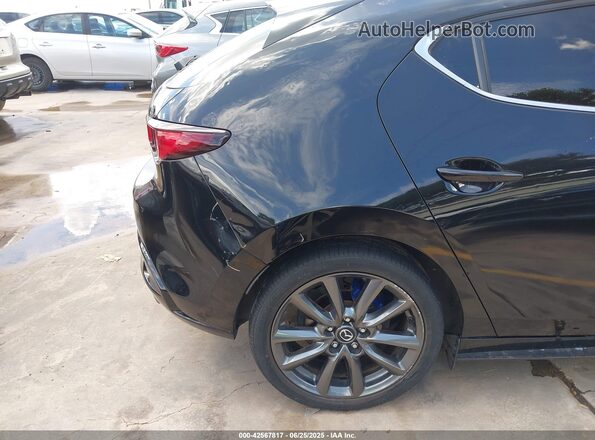 JM1BPAKL5N1503137 2022 MAZDA 3 Черный 