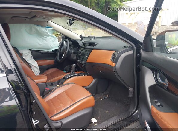 JN8AT2MVXJW346315 2018 NISSAN ROGUE Black Widok wnętrza z przodu