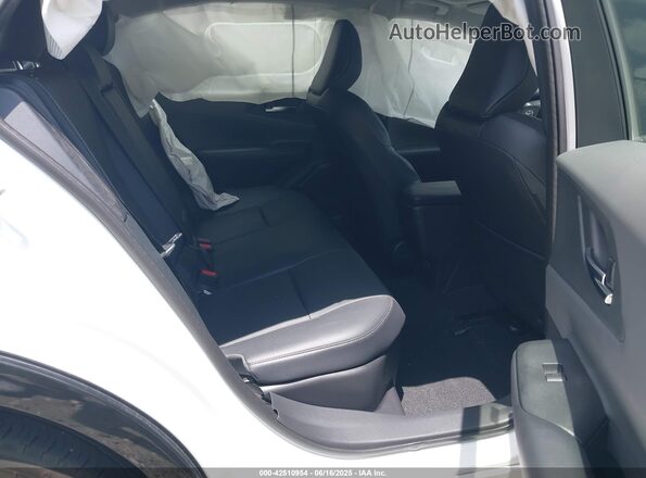 JTDACAAU4R3039625 2024 TOYOTA LIMITED White 