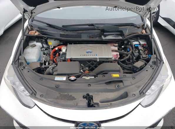 JTDBVRBD4HA002984 2017 TOYOTA MIRAI Белый Вид сзади