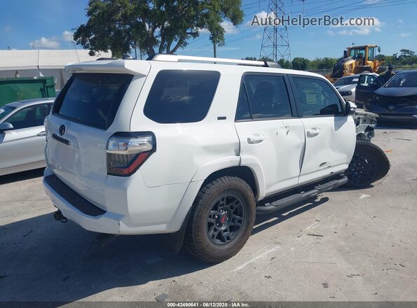 JTENU5JR2M5873564 2021 TOYOTA 4RUNNER White Հետևի աջ