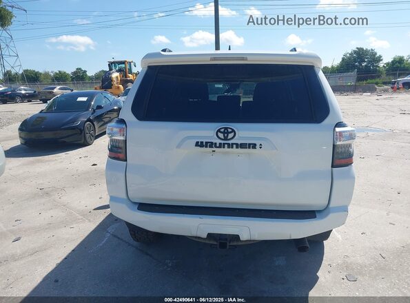 JTENU5JR2M5873564 2021 TOYOTA 4RUNNER White 