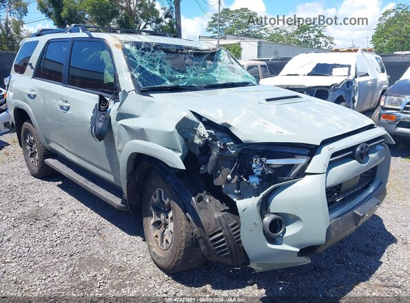 JTERU5JR8P6137471 2023 TOYOTA 4RUNNER Pewter Vista frontal