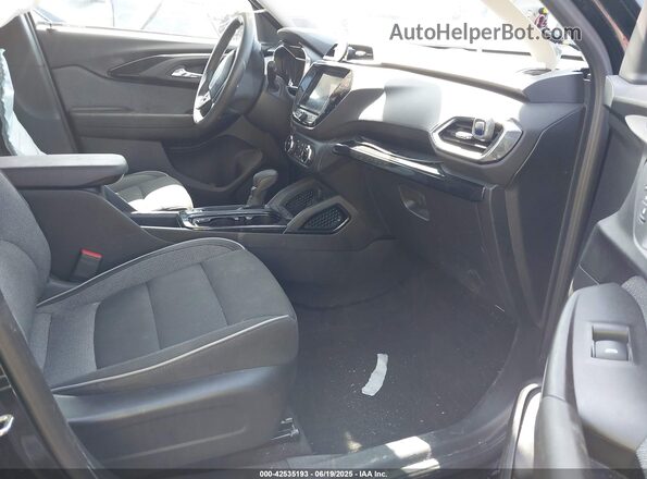 KL79MRSL6MB121226 2021 CHEVROLET TRAILBLAZER Черный Вид салона спереди