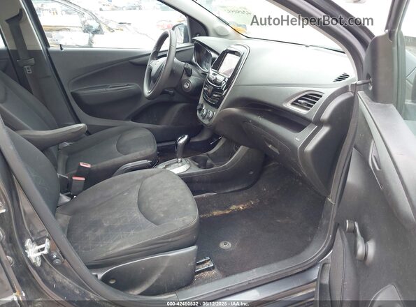 KL8CB6SA7MC735572 2021 CHEVROLET SPARK Gray წინა სალონის ხედი