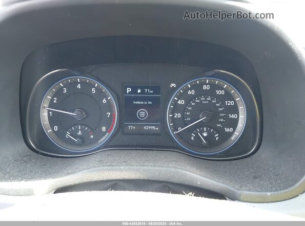 KM8K2CAA8LU397963 2020 HYUNDAI KONA Красный Вид задних сидений