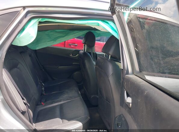 KM8K33A57LU405647 2020 HYUNDAI KONA Gray Vista de la etiqueta del VIN