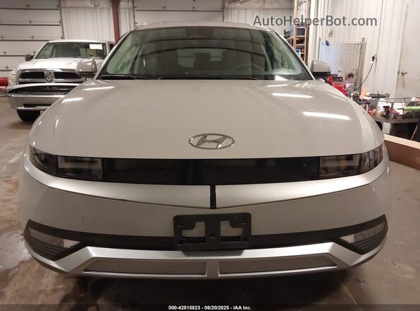 KM8KNDDF6RU310834 2024 HYUNDAI IONIQ 5 Gray Vista interior trasera
