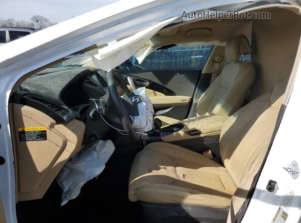 KMHFH4JG5HA586587 2017 HYUNDAI AZERA White Вид салону спереду