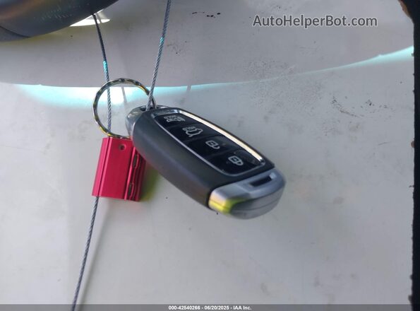 KMHT36AH1LU006829 2020 HYUNDAI VELOSTER N Light Blue Vista del salpicadero