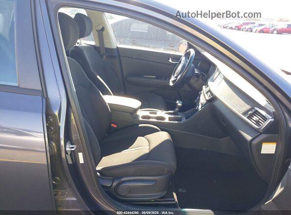 KNAGT4LEXH5012480 2017 KIA OPTIMA HYBRID Серый Вид салона спереди