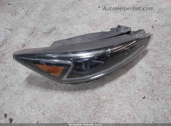KNALC4J15J5114449 2018 KIA CADENZA Gray Vista del cuadro de instrumentos
