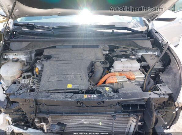 KNDCB3LCXM5469281 2021 KIA NIRO Silver 