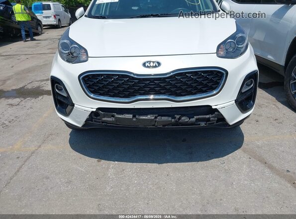 KNDPMCAC1M7932928 2021 KIA SPORTAGE White Դիմացի տեսք