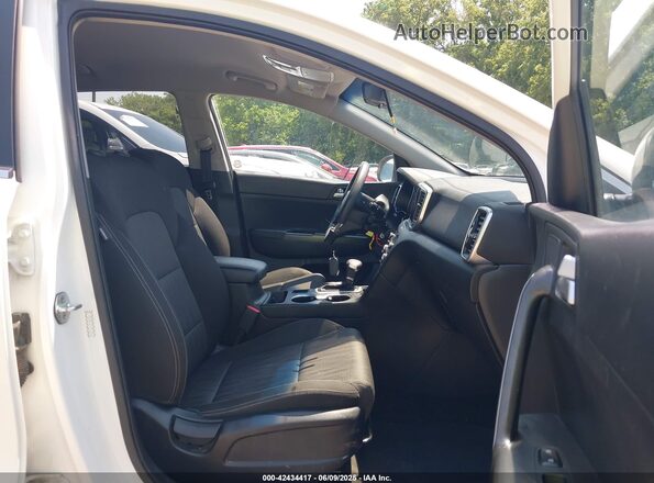 KNDPMCAC1M7932928 2021 KIA SPORTAGE White Սալոնի դիմացի տեսք