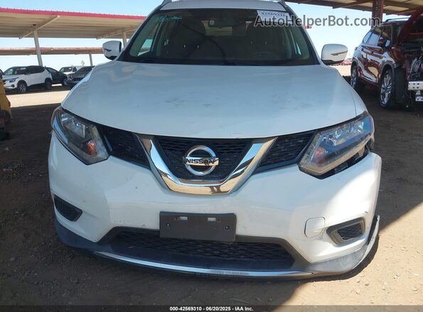 KNMAT2MV7GP724153 2016 NISSAN ROGUE White Rear interior view