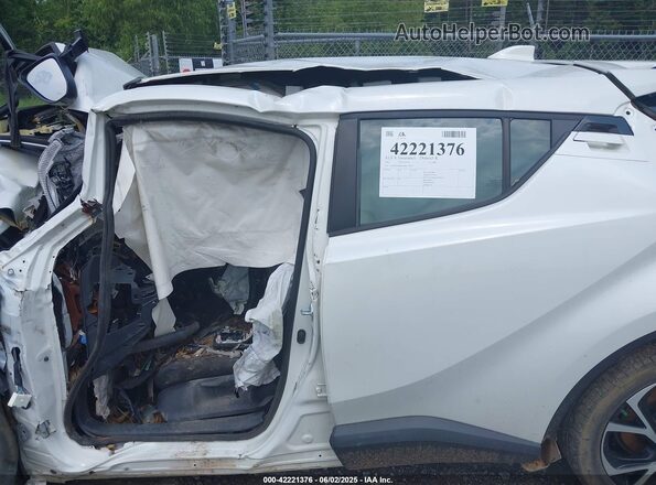NMTKHMBX2MR137039 2021 TOYOTA C-HR Белый Вид задней части салона