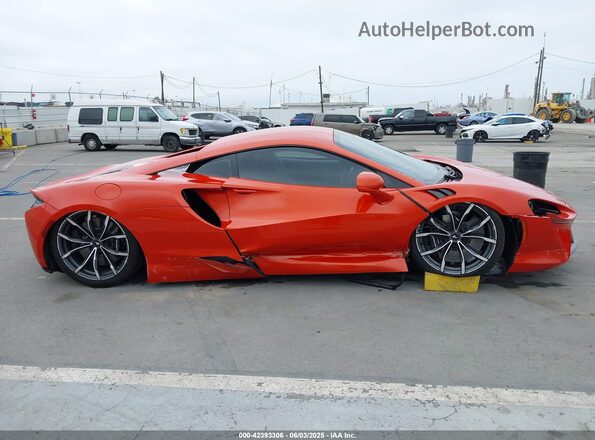 SBM16AEA4PW001807 2023 MCLAREN ARTURA Оранжевый Вид задней части салона