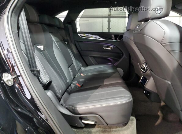 SJAAT2ZV8PC020500 2023 BENTLEY BENTAYGA Black Vista interior trasera