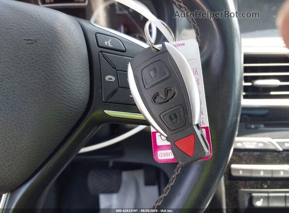 SJKCH5CP2KA009532 2019 INFINITI QX30 Red 