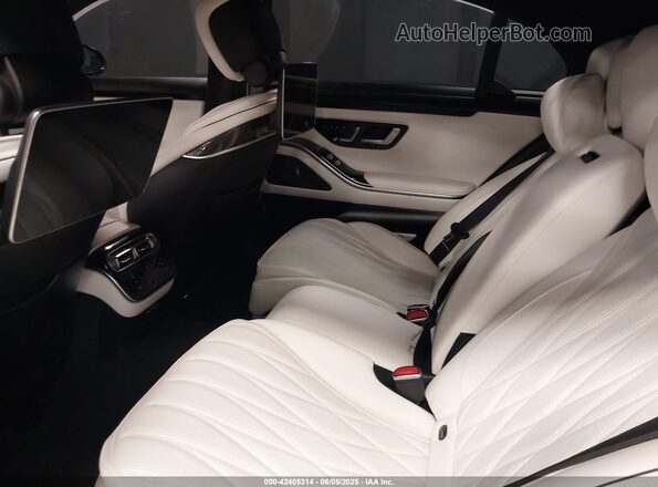 W1K6G8CB0RA297799 2024 MERCEDES-BENZ AMG S 63 E Черный Вид наклейки с VIN-кодом