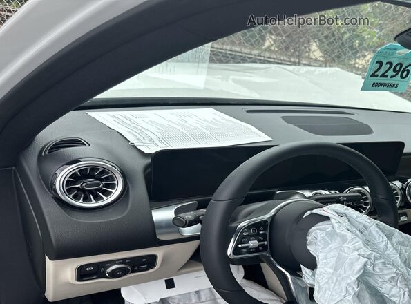 W1N9M0KB3PN059284 2023 MERCEDES-BENZ EQB 300 SUV Белый 