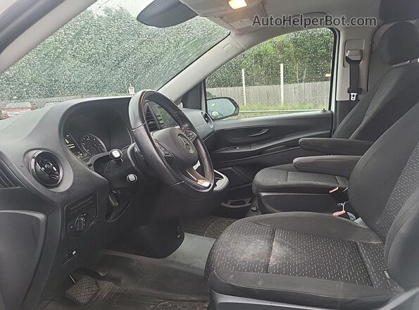 W1YV0BEY5M3909271 2021 MERCEDES-BENZ METRIS  Vista interior de 360 grados
