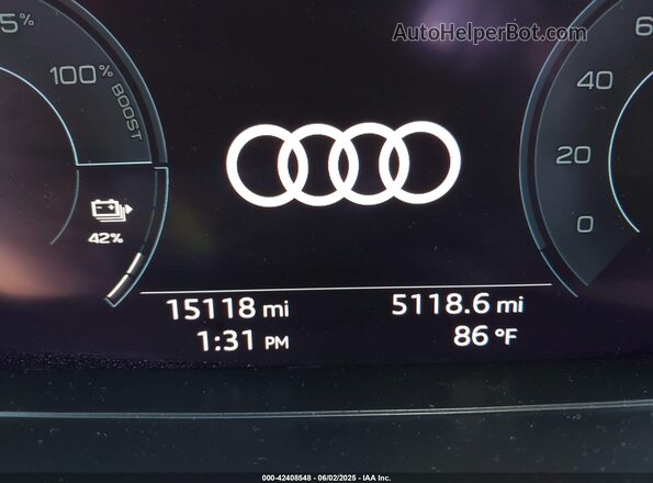 WA122BFZ6PP076595 2023 AUDI Q4 White Панорамний вид салону 360°