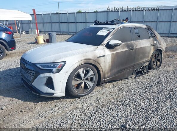 WA15AAGE7RB025662 2024 AUDI Q8 E-TRON White Передня ліва чверть