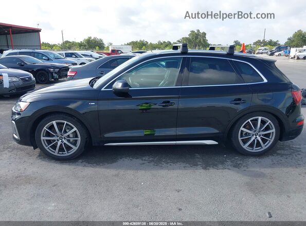 WA1E2AFY2M2043536 2021 AUDI Q5 Black 