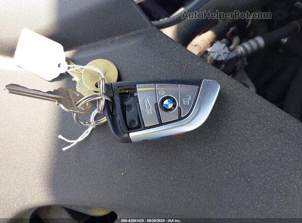 WBA13BJ04MCG25558 2021 BMW 5 SERIES Black Vista del salpicadero