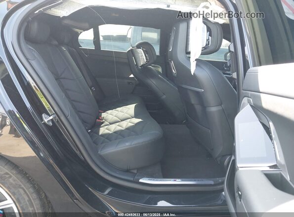 WBA23EH05RCR28543 2024 BMW 7 SERIES Black 