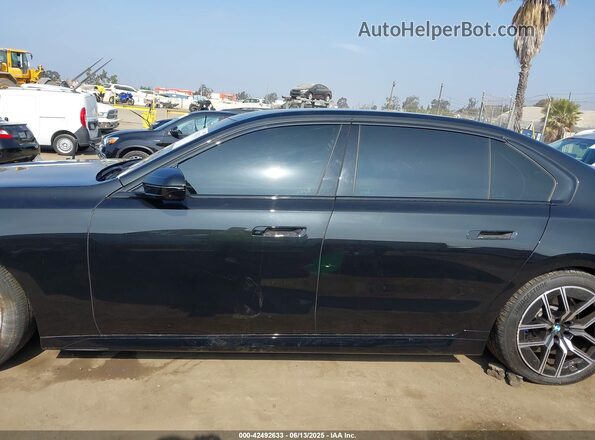 WBA23EH05RCR28543 2024 BMW 7 SERIES Black 