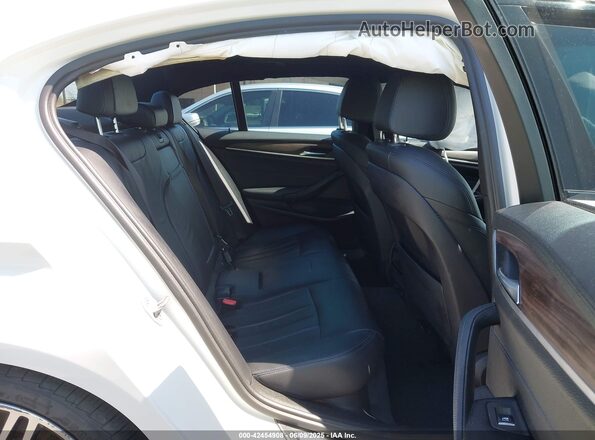 WBAJA9C52JG622876 2018 BMW 5 SERIES Белый Вид наклейки с VIN-кодом
