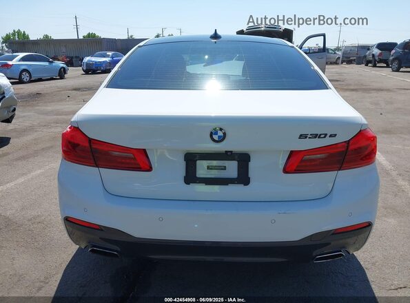 WBAJA9C52JG622876 2018 BMW 5 SERIES Белый 