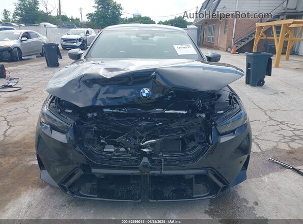WBS83FK03SCU77171 2025 BMW M5 Black Вид задньої частини салону