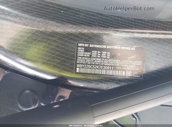WBY2Z6C52K7E30911 2019 BMW I8 Black Widok komory silnika