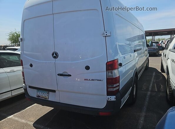 WD3PE8DD1GP248250 2016 MERCEDES-BENZ SPRINTER  Front interior view