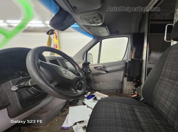 WD3PE8DD7GP361944 2016 MERCEDES-BENZ SPRINTER  Вид задньої частини салону