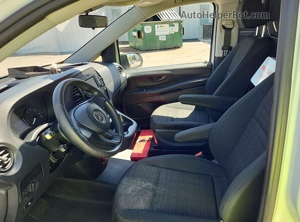 WD3PG2EA2K3582413 2019 MERCEDES-BENZ METRIS  Widok tylnych siedzeń