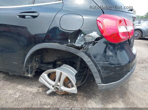 WDCTG4GB2HJ303014 2017 MERCEDES-BENZ GLA 250 Black Вид спереду
