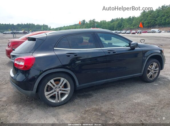WDCTG4GB2HJ303014 2017 MERCEDES-BENZ GLA 250 Black Панорамний вид салону 360°