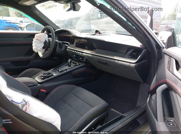 WP0AB2A93SS225589 2025 PORSCHE 911 Gray Вид салону спереду