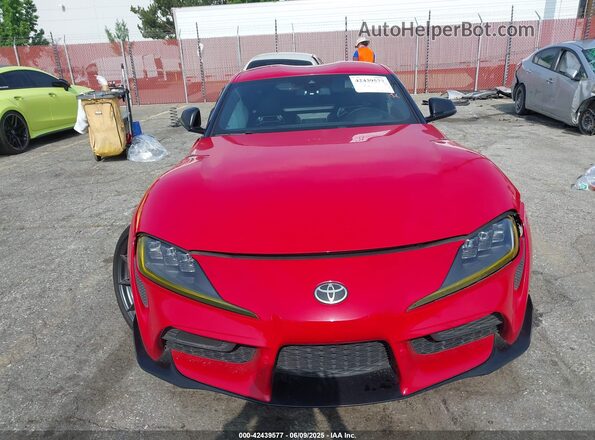 WZ1DB0C02NW048872 2022 TOYOTA GR SUPRA Red Առջևի վահանակի տեսք