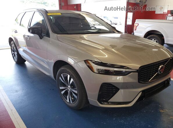 YV4L12RK7R1929374 2024 VOLVO XC60  