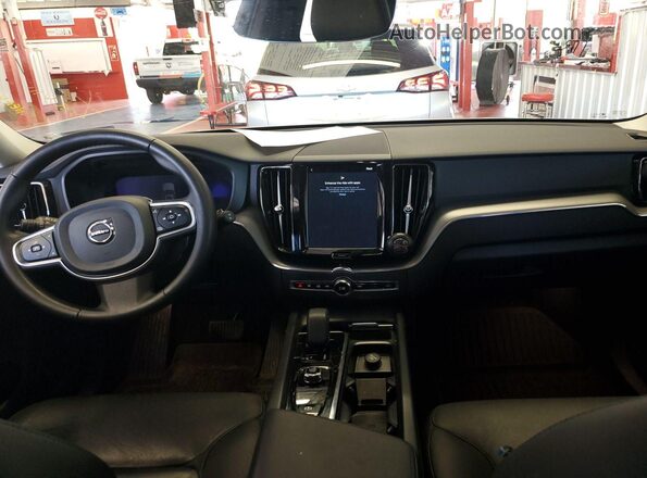 YV4L12RK7R1929374 2024 VOLVO XC60  
