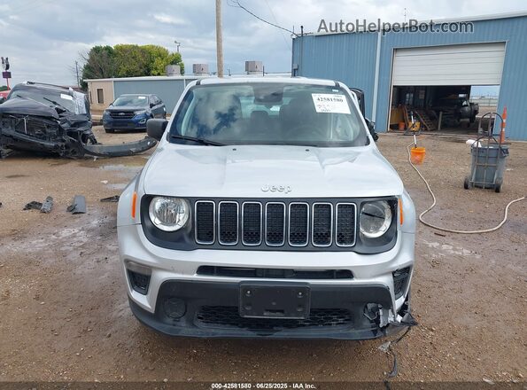 ZACNJDAB6MPN15656 2021 JEEP RENEGADE Silver Widok wnętrza z tyłu